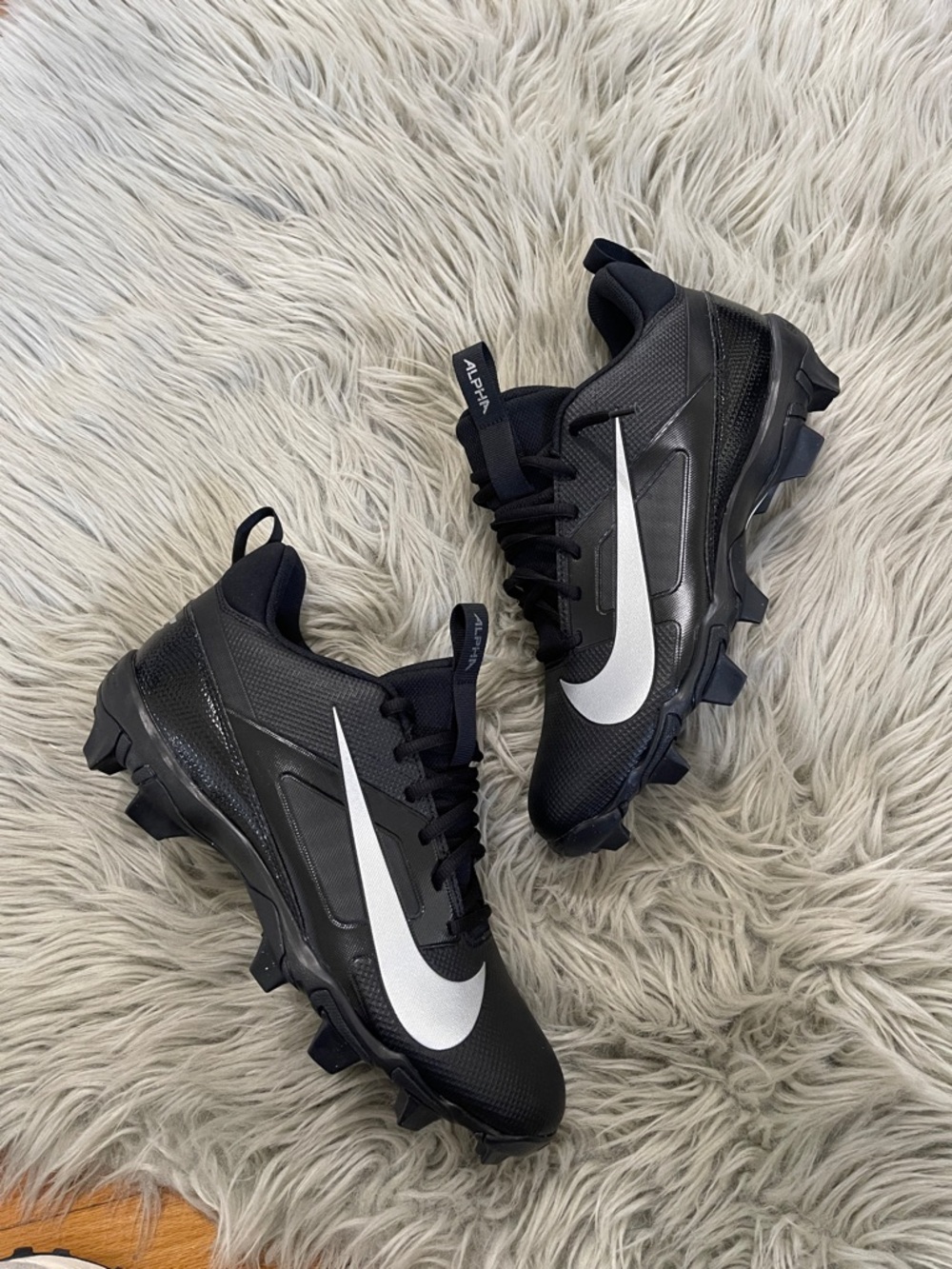 Nike Black & White Alpha Menace 4 elite Baseball Cleats